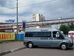 Бесплатный автобус Genser в пункт аренды автомобилей АрендаАвто-влд на ул.Добролюбова
